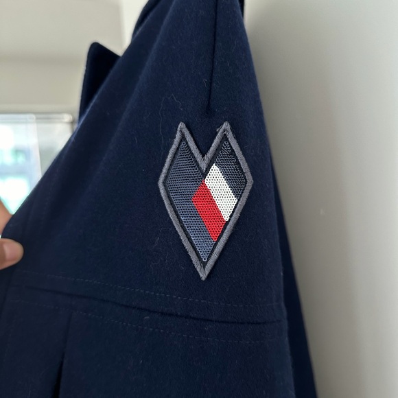 Tommy Hilfiger Navy Cape with Double-Breasted Design - Picture 3 of 7